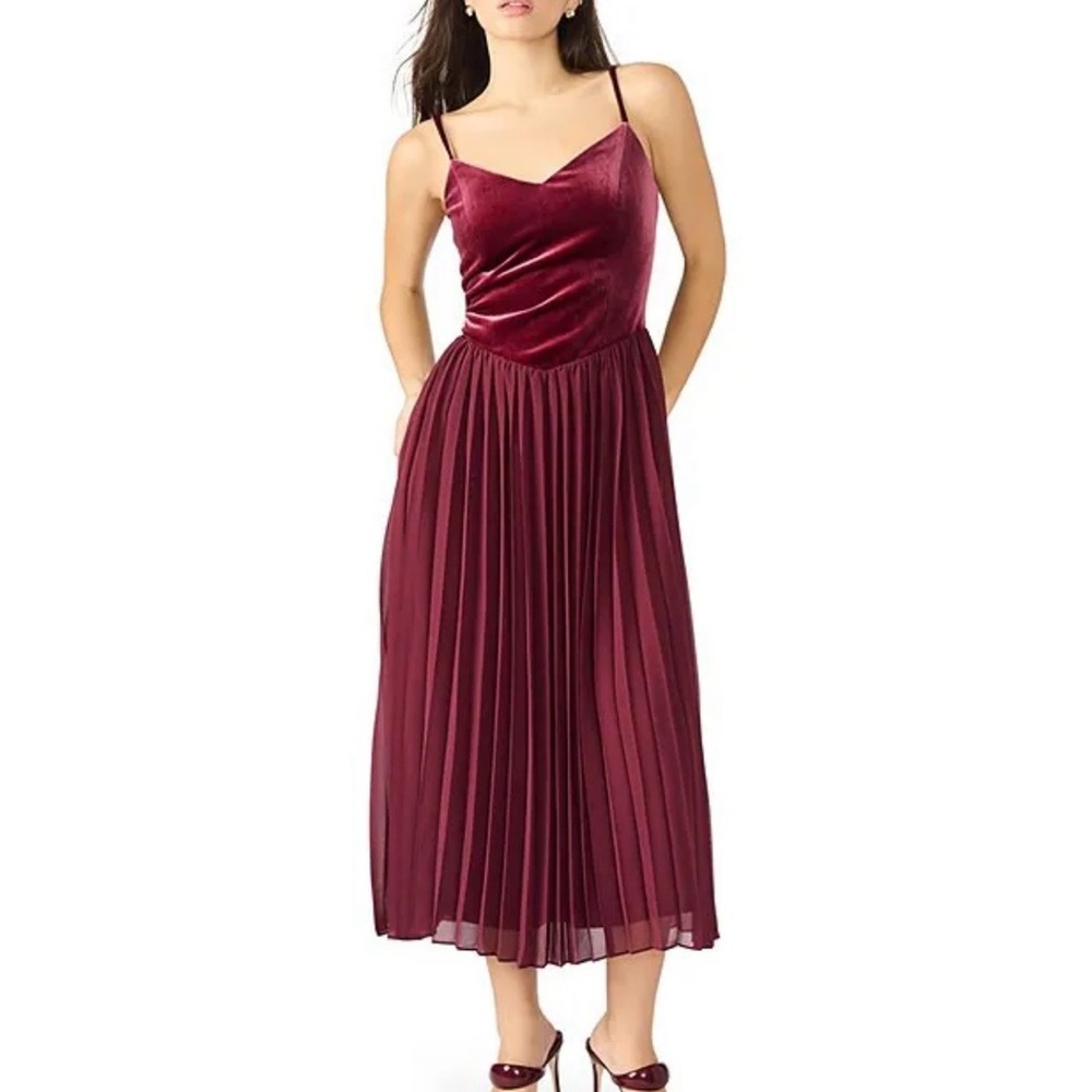 Steve Madden Velvet Pleated Midi Dress | Women’s 4 | Bugundy/Wine